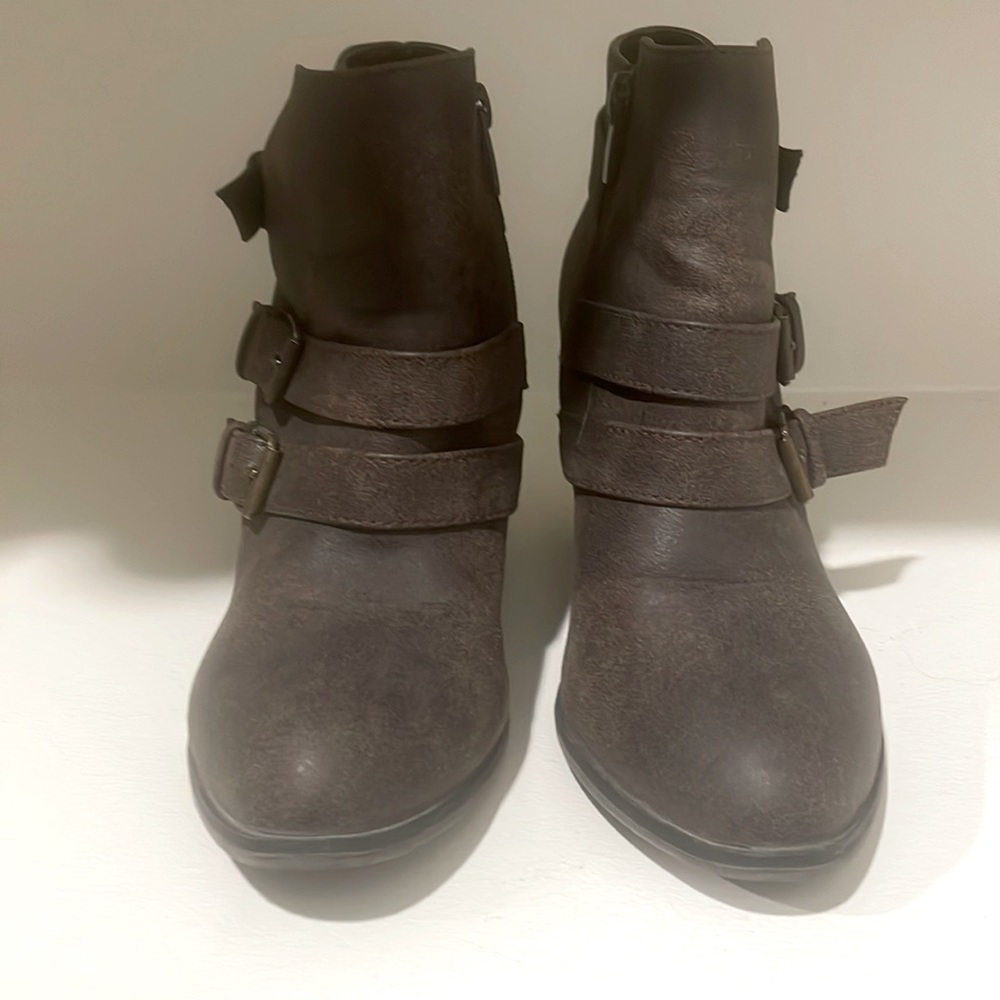 Cambridge Select size 8 brown